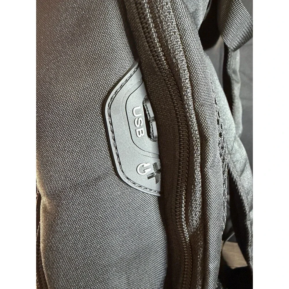 NWT Black SDYSM Travel Backpack w/ Laptop Pocket, Luggage Strap, Padded Straps